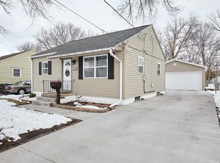 2003 60th St, Des Moines, IA 50322