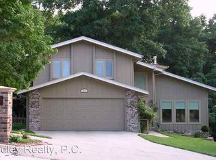 1405 Childs Rd E, Bellevue, NE 68005