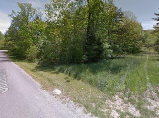 13 Fenway Ct, Crossville, TN 38558