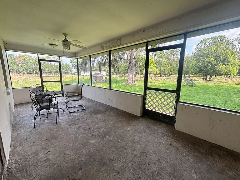 220 E 60th Hwy — Photo 17