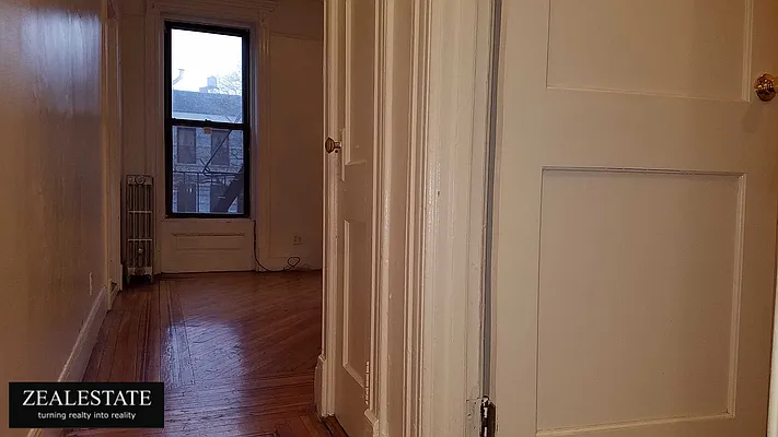 Rented by ZealEstate Group Inc | media 27