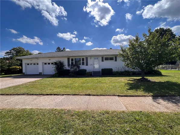 1821 W 27th St, Erie, PA 16508