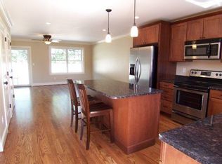 57D Whiting St, Plainville, CT 06062
