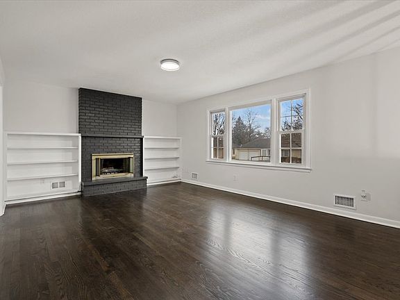 2nd image of 15600 E 43rd Ter S