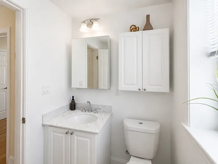 174 Sherman Rd — Photo 20