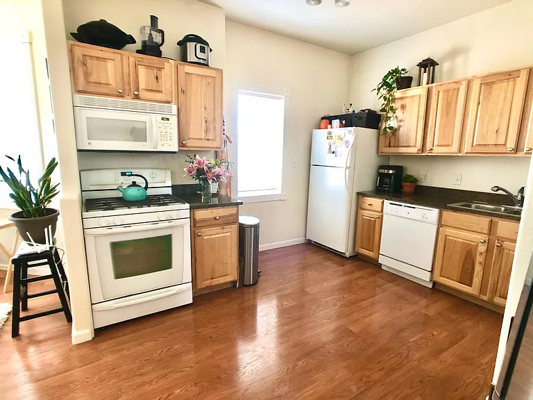 3021 Lawrence St #4 — Photo 6