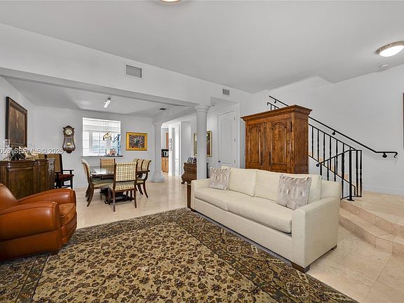 4th image of 7614 SW 54th Ave