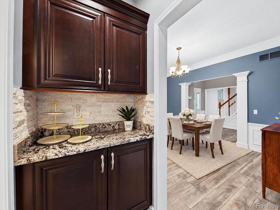 443 Lenox Dr, photo 8