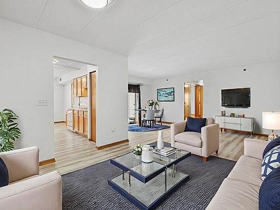 4th image of 7025 Heritage Cir APT 2A