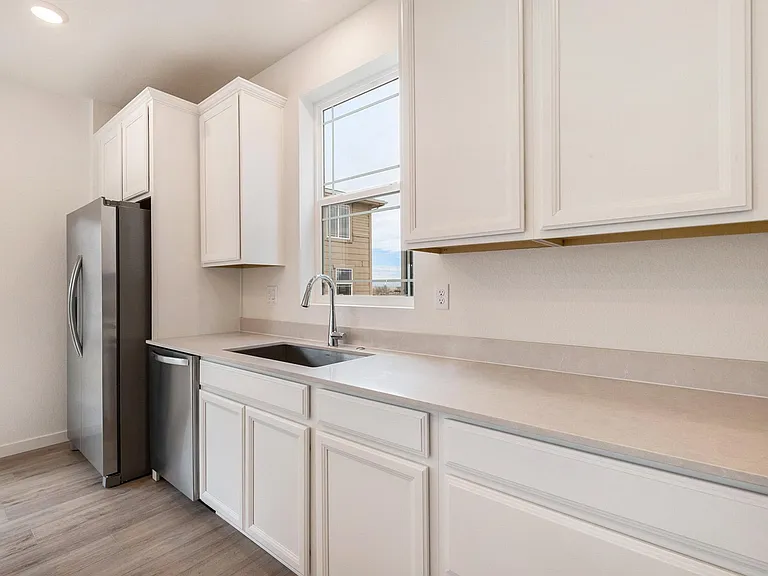 2675 Painted Turtle Ave — Photo 9