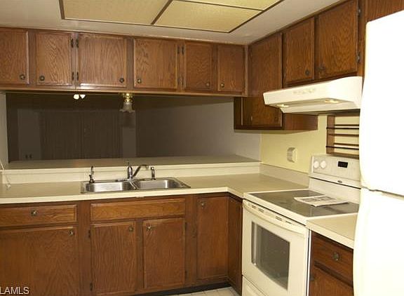 2nd image of 309 Cape Coral Pkwy W APT 205