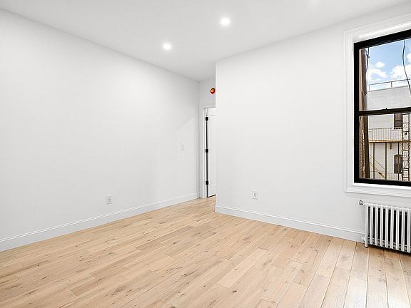 3rd image of 466 Prospect Ave APT 4R