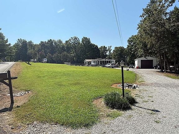 4th image of 517 Red Cloud Rd
