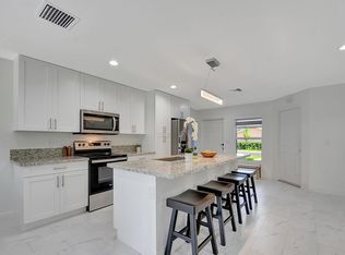 3868 Patio Ct #1, Palm Springs, FL 33461