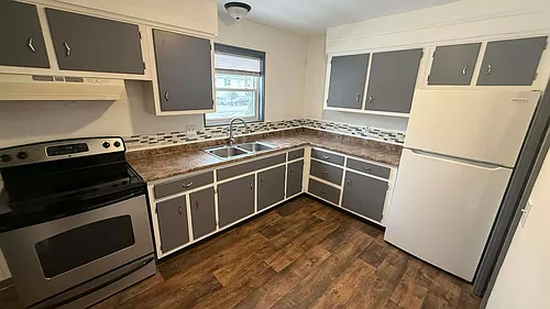 68 Langley St Photo 1