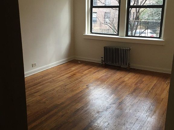 2nd image of 5104 Skillman Ave APT B6