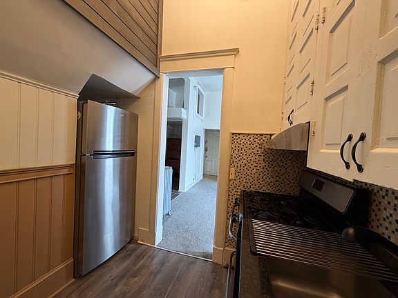 3rd image of 22 N 2nd St APT 1B