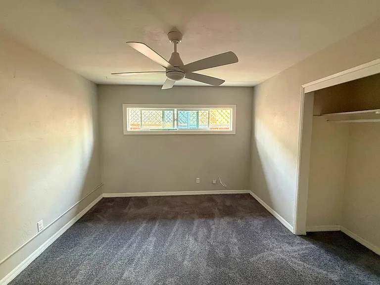 4623-25 Mississippi St #4625 — Photo 13