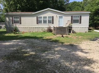 15039 W Beaver Dr, Pride, LA 70770