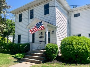 27 W Bridge St, Saugerties, NY 12477