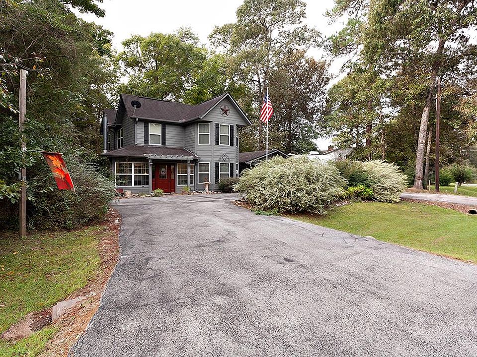 1st image of 105 Hazel Dr
