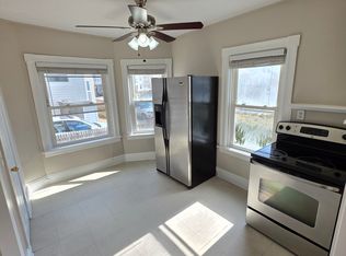 177-179 Oriole Ave #1F, Pawtucket, RI 02860