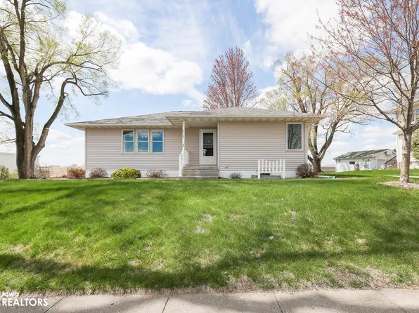 301 Otley St, Leighton, IA 50143