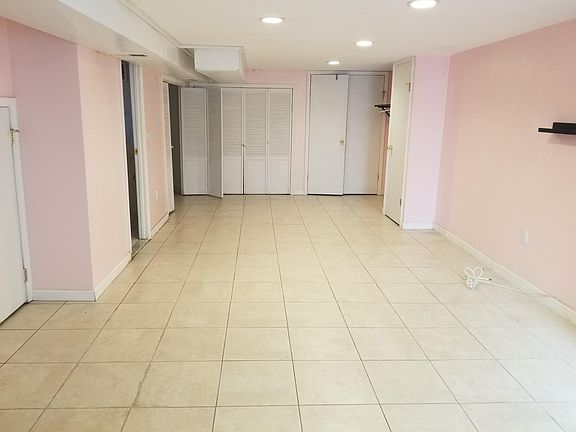3rd image of 20611 47th Ave