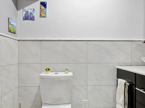 25-63 38th Street image 9 of 10