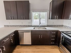Pine View Apartments