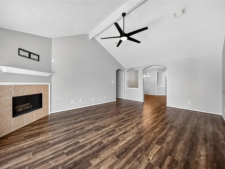 20515 Spring Bluff Ln — Photo 5