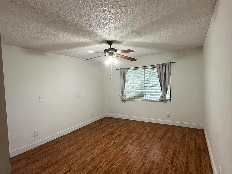 4259 NW Wood Ride #E — Photo 21