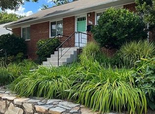 5101 N Carlin Springs Rd, Arlington, VA 22203