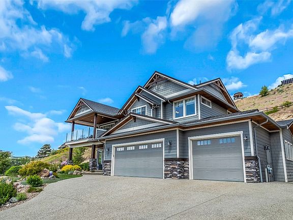 3rd image of 8780 Braeburn Dr