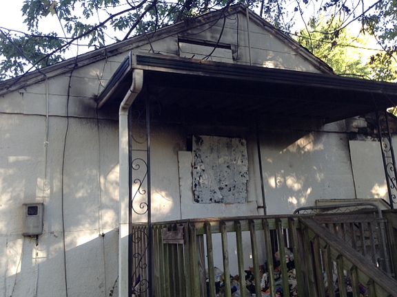 2nd image of 8114 Olive St