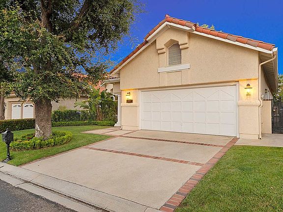 4th image of 4902 Coyote Wells Cir