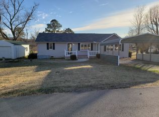 203 Hines St, Cowan, TN 37318