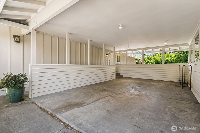 2nd image of 5155 S 329th Place