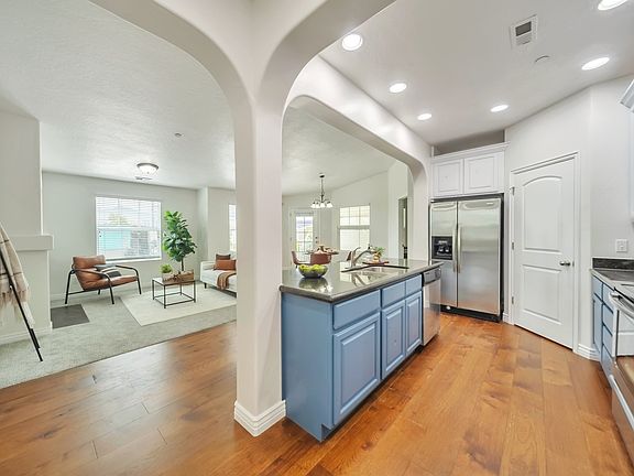 3rd image of 11738 S Currant Dr W #112