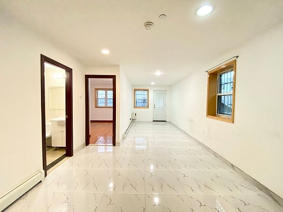 5th image of 90-29 55th Ave Floor 2