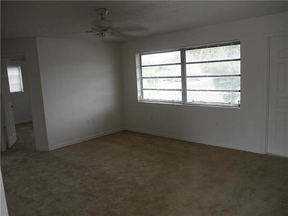 3rd image of 2426 Florida St