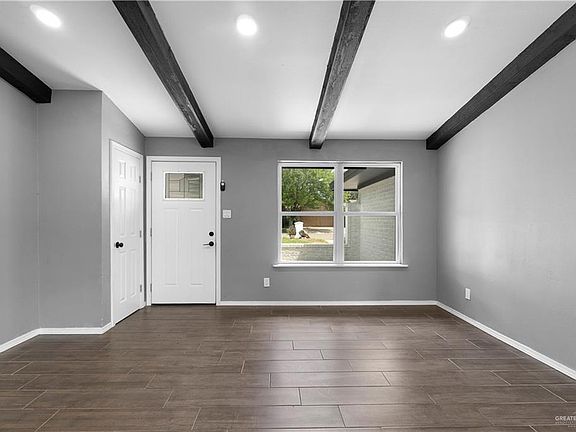 2nd image of 302 Stacie Ln