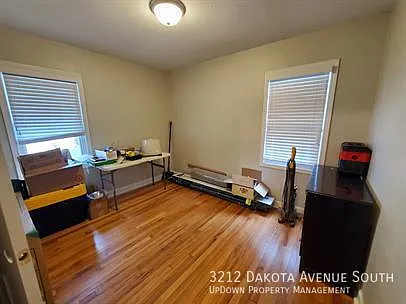 3212 Dakota Ave S — Photo 6