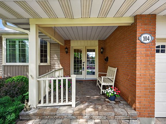 3rd image of 104 Northpark Dr