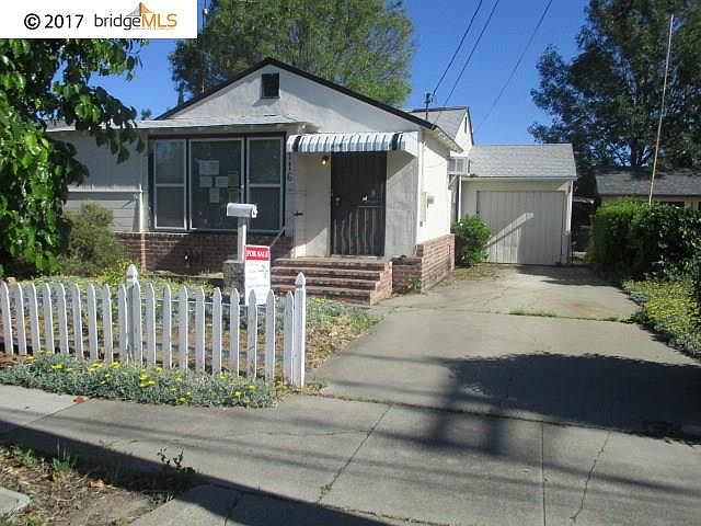 1st image of 1116 W 9th St