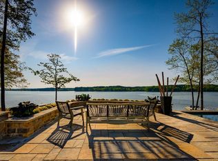 2950 Linger Longer Dr, Greensboro, GA 30642