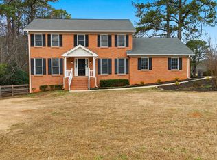 560 Clubhouse Dr SE, Conyers, GA 30094