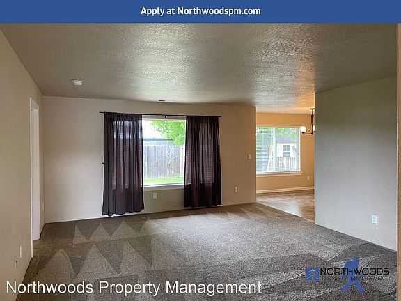 4th image of 2212 Kingswood Dr