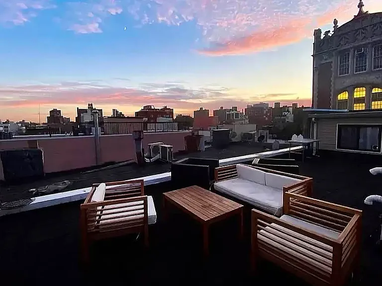 841 Kent Ave #2 — Photo 1