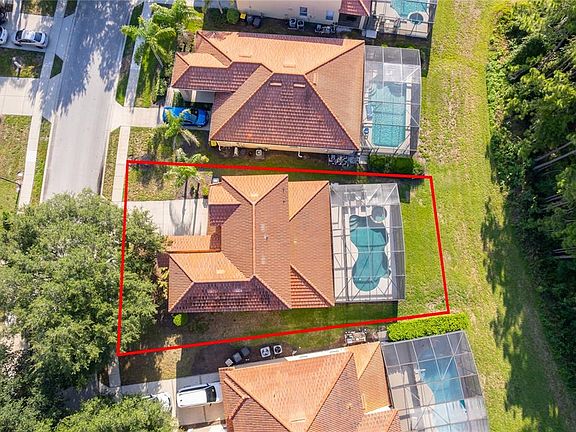 4th image of 385 Orange Cosmos Blvd